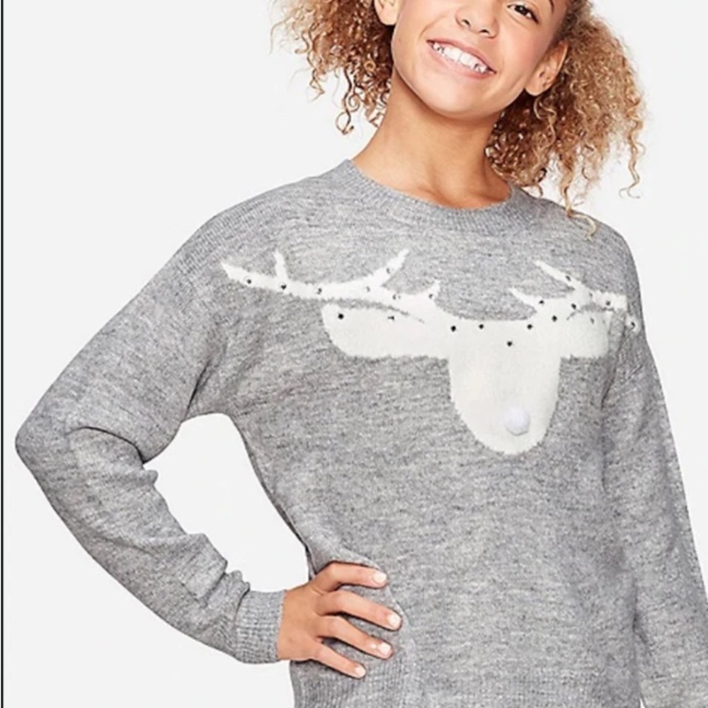 🐠 Justice Gray Knit Sweater